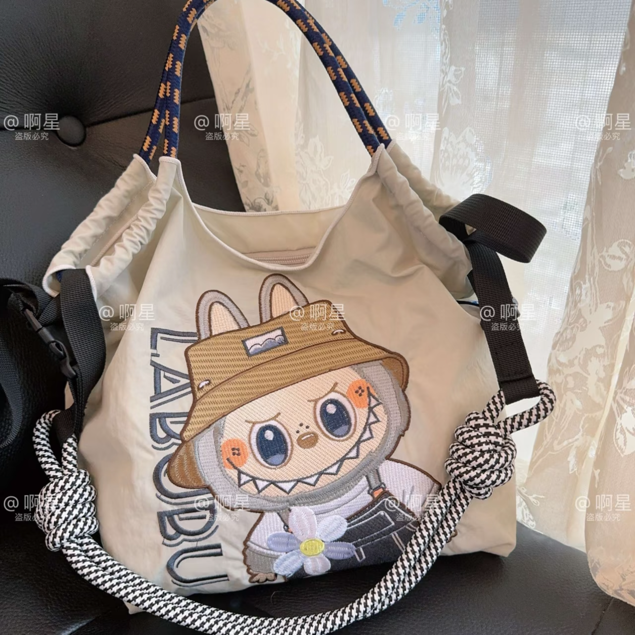 Embroidery Labubu Shoulder Bag Size M