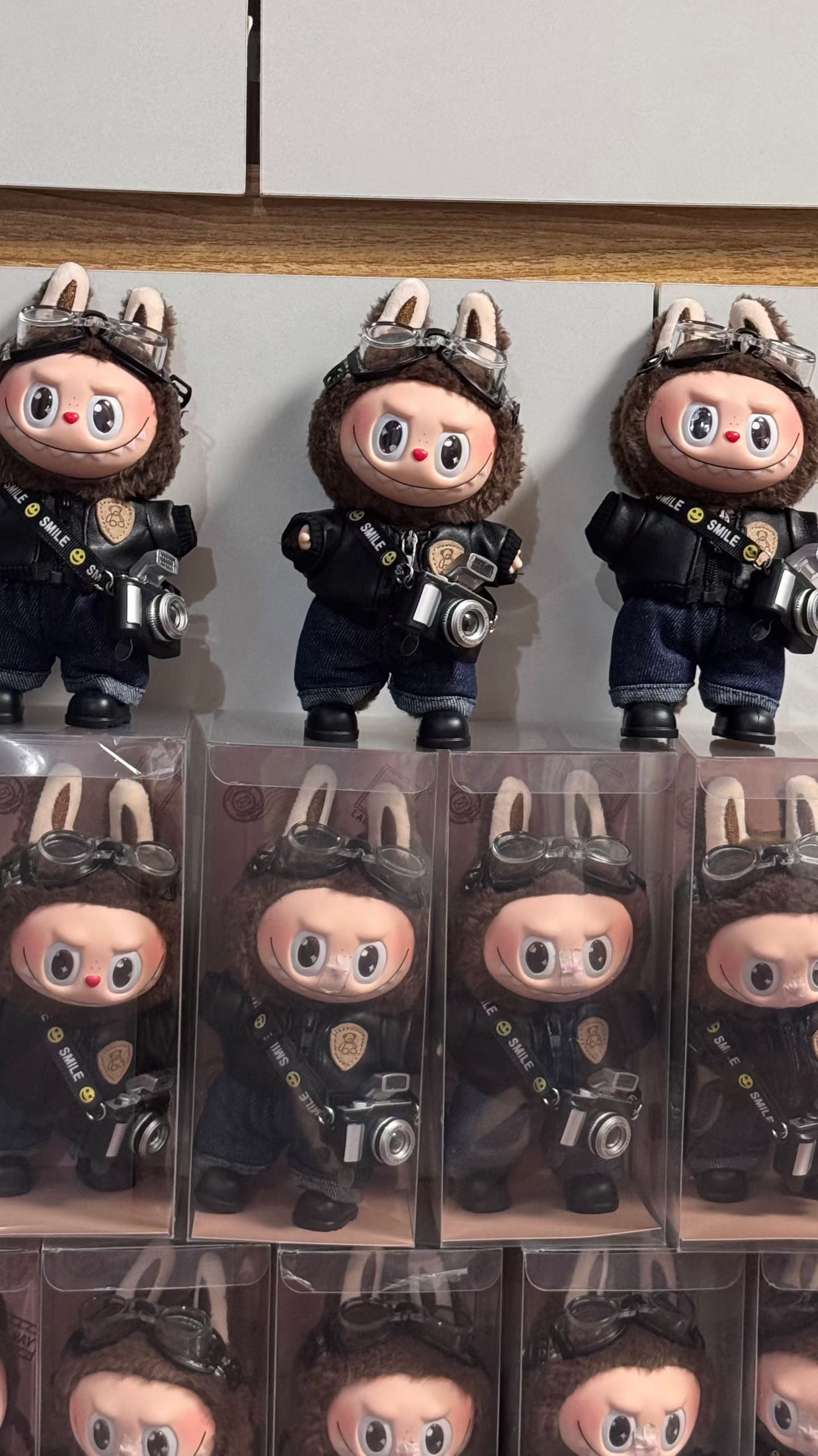 Small Vans/Velentine/Flip with me/Jump for joy